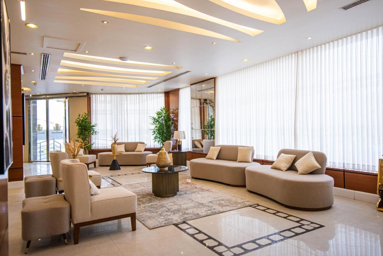 Granada Palace Inn Рияд Екстериор снимка
