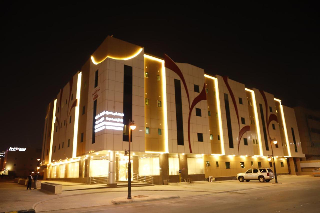 Granada Palace Inn Рияд Екстериор снимка