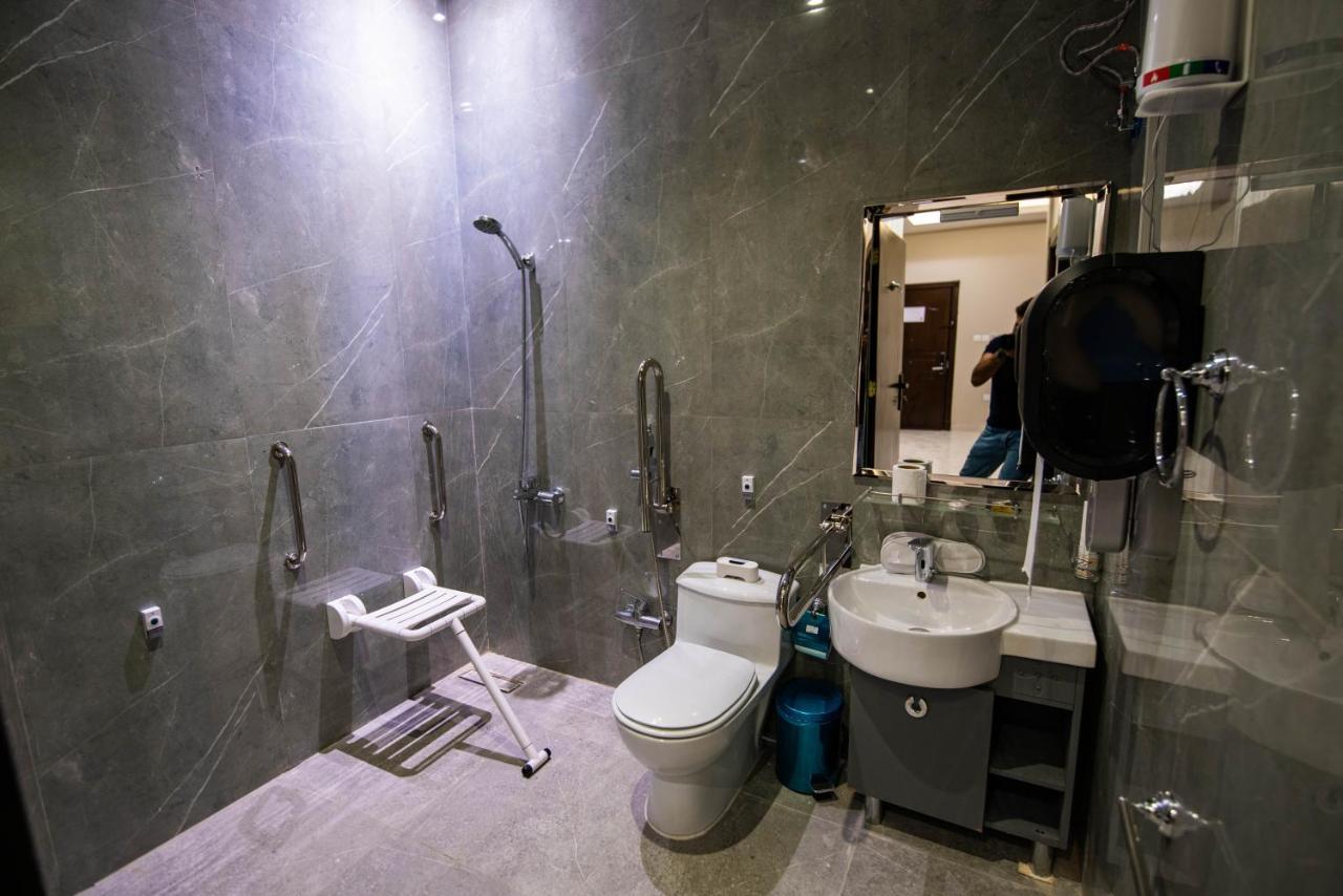 Granada Palace Inn Рияд Екстериор снимка